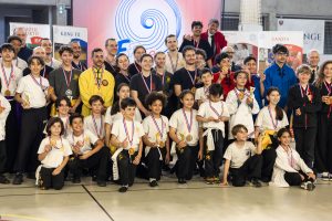 Lire la suite à propos de l’article REPLAY et retour sur le Championnat de France traditionnel KUNG FU – 4 et 5 avril à Lyon